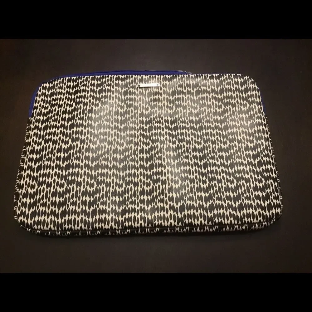Stella & Dot Laptop Bag Black/ White